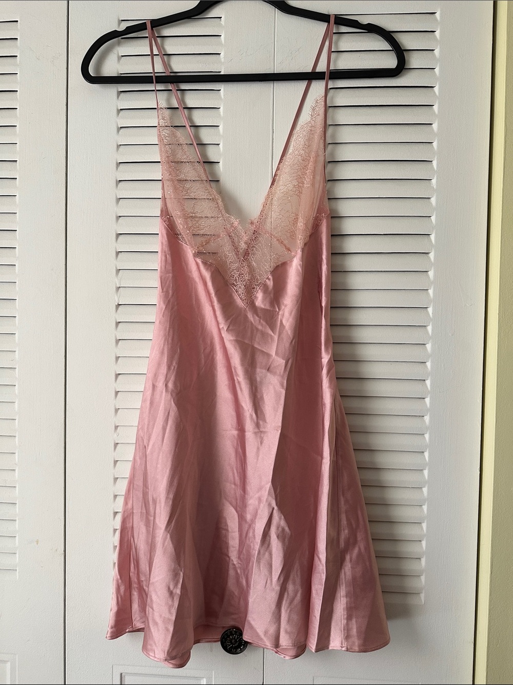 Victoria’s Secret Silky Chemise / Lace-Trim Slip - Dusty Pink - Picture 2 of 14